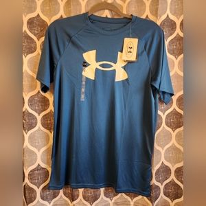 Underarmour youth size XL T-shirt.